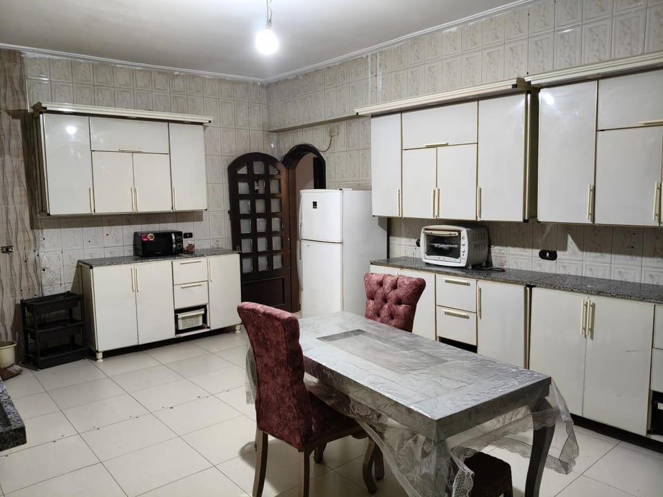 شقه فندقيه عباس العقاد الرئيسي Apartment in Cairo Governorate