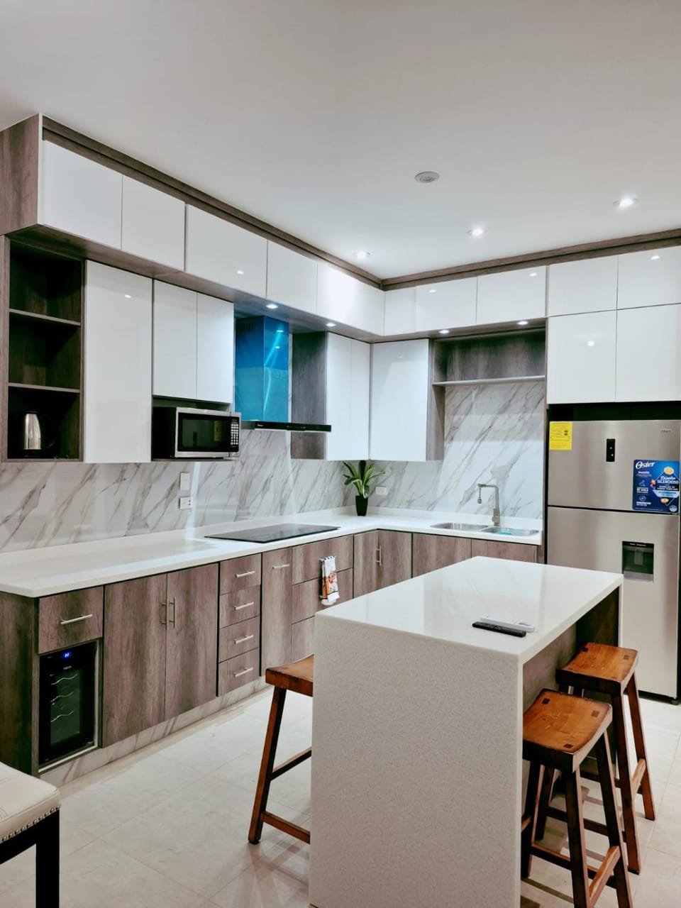 Kitchen or kitchenette