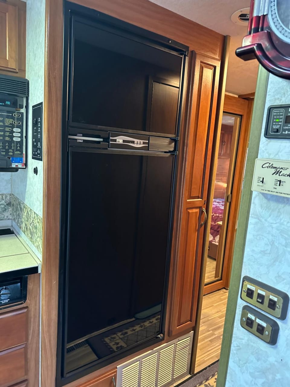 Comfortable and cozy RV Luxury tent in Lehigh Acres