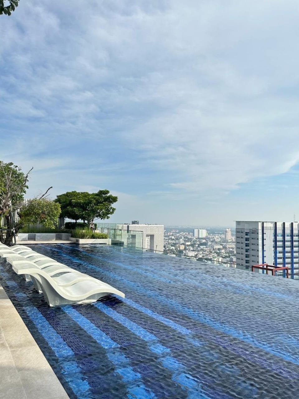 2 Bed 2 Bath Condo Steps to BTS&MRT Apartment in Bangkok