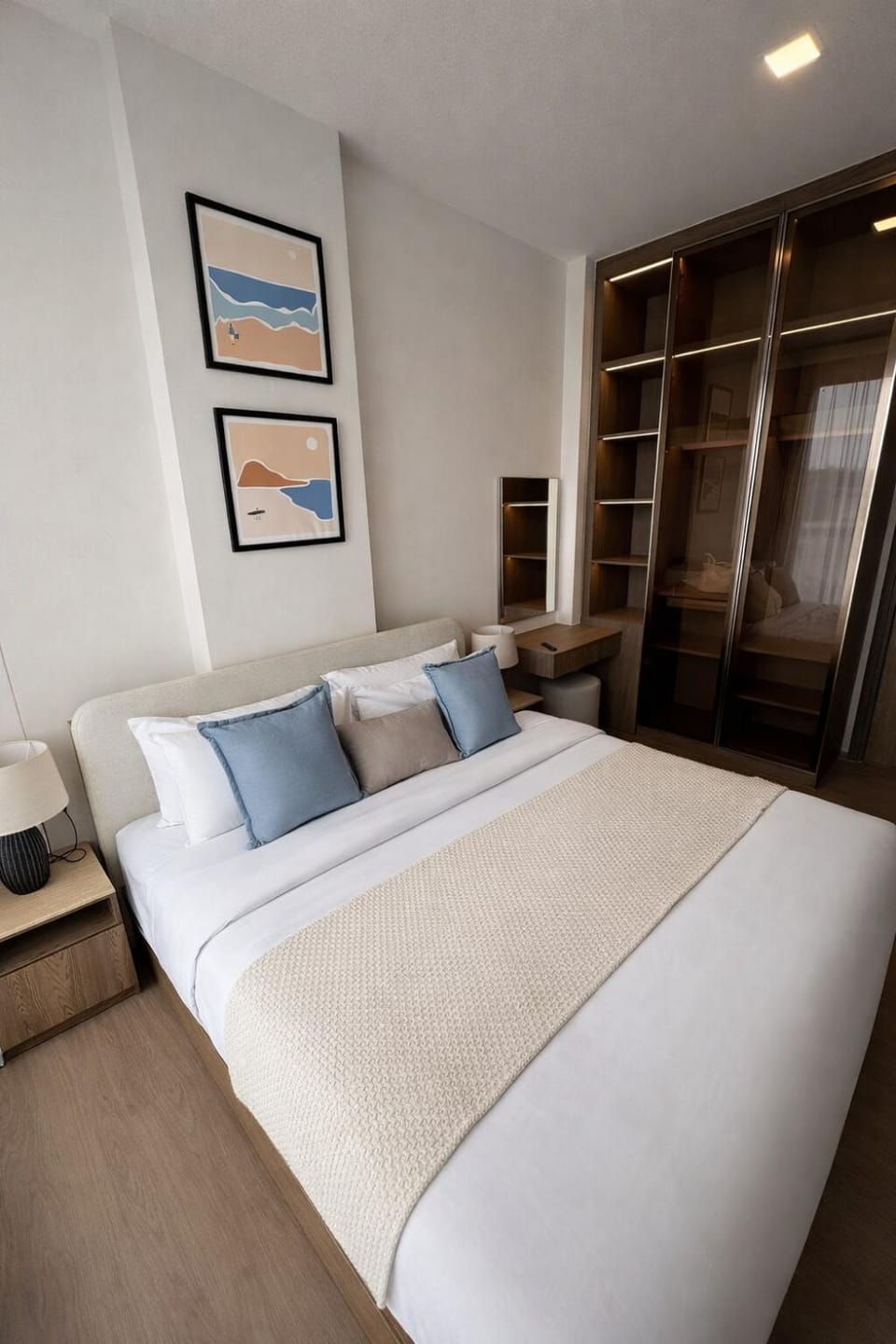 Bed, Bedroom