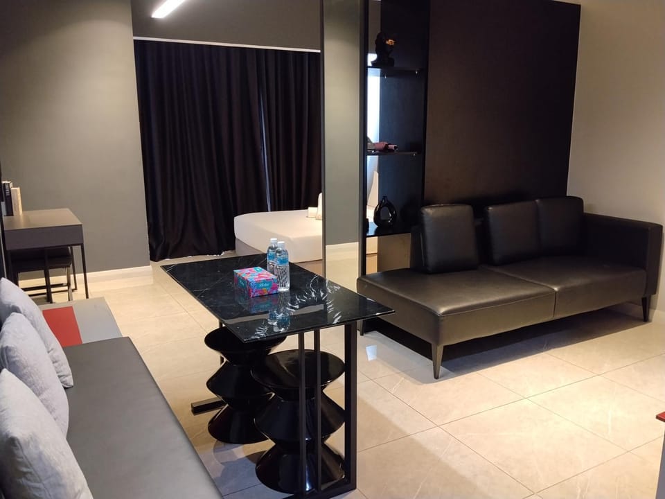 Axon Suites Unitopia near Pavillion & TRX Apartment in Federal Territory of Kuala Lumpur