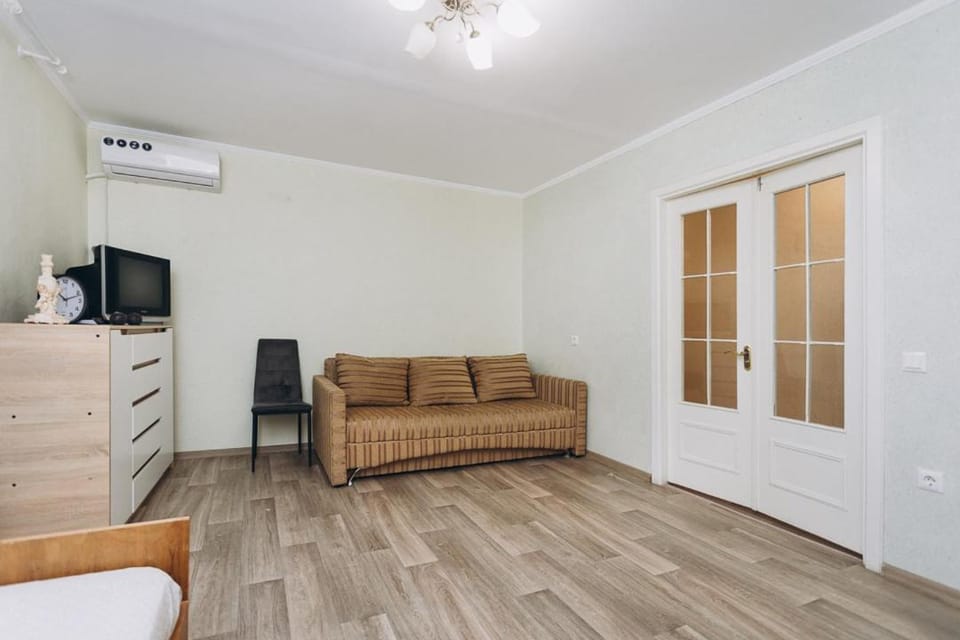 Standard 2-bd Apartment Illinska Street Apartment in Ukraine