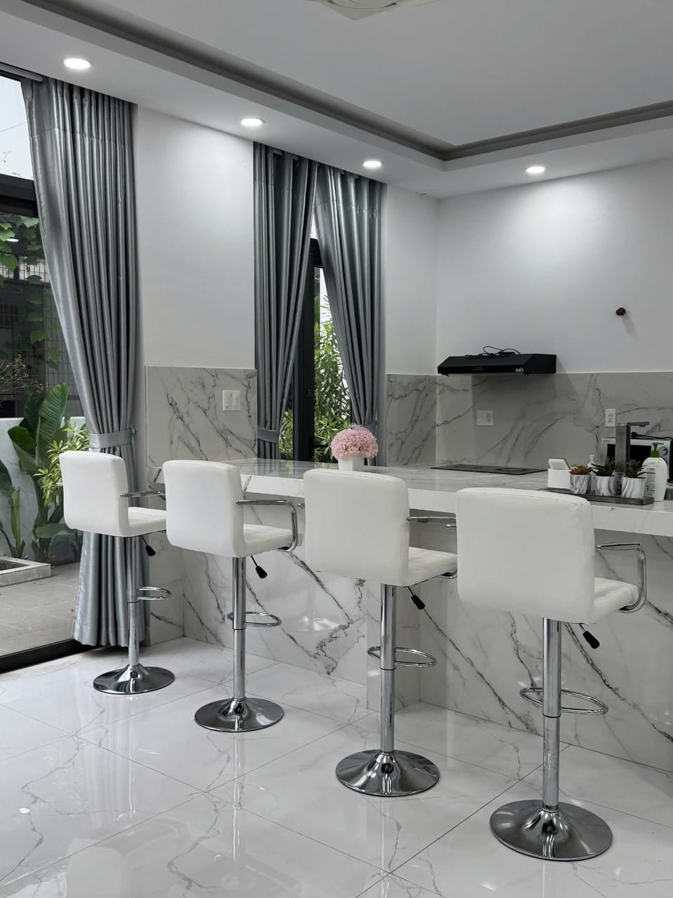 Lounge or bar