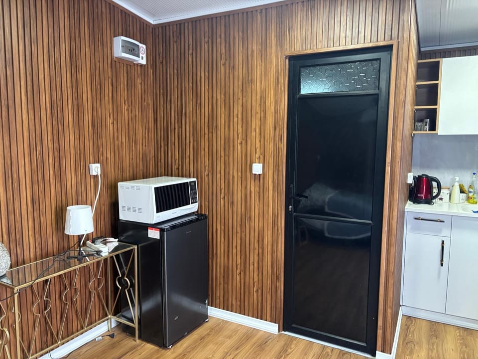 בקתה בחווה B''H village Farm Stay in South District
