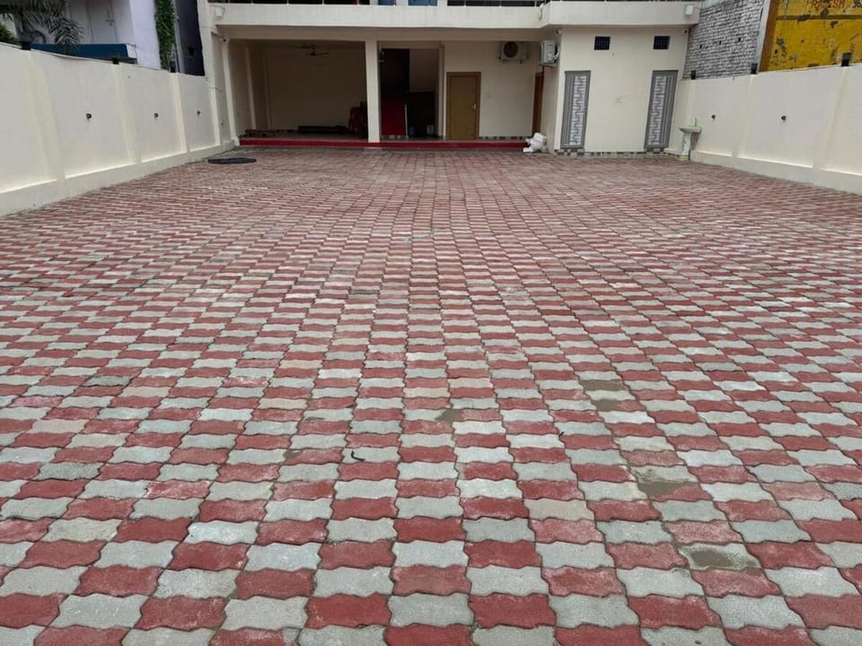 Hari Vatika House in Varanasi