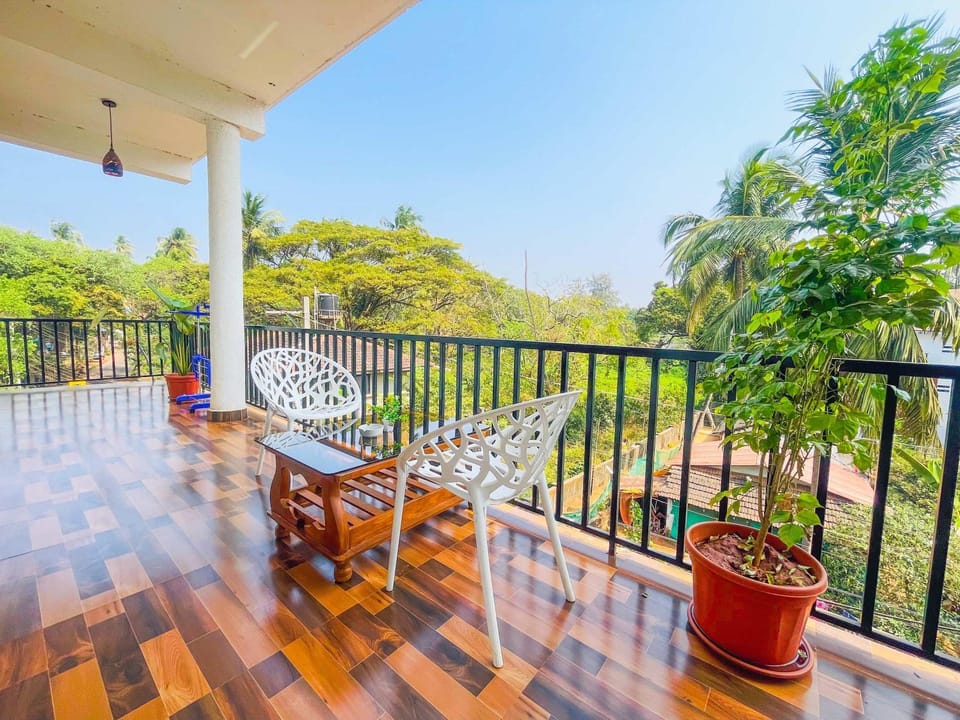 Patio, View (from property/room), Balcony/Terrace
