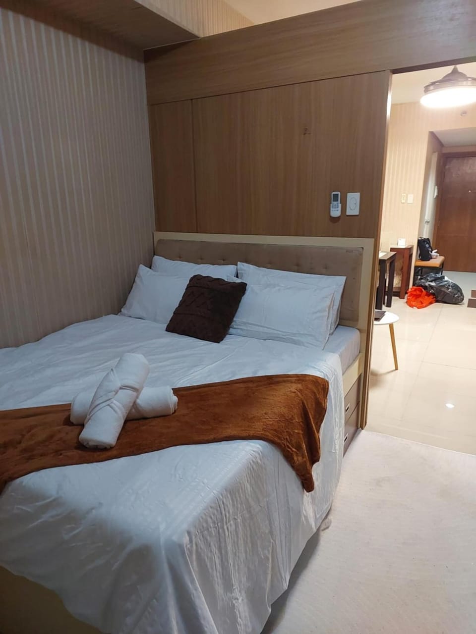 Condotel SM MOA sea residences Apartment in Pasay