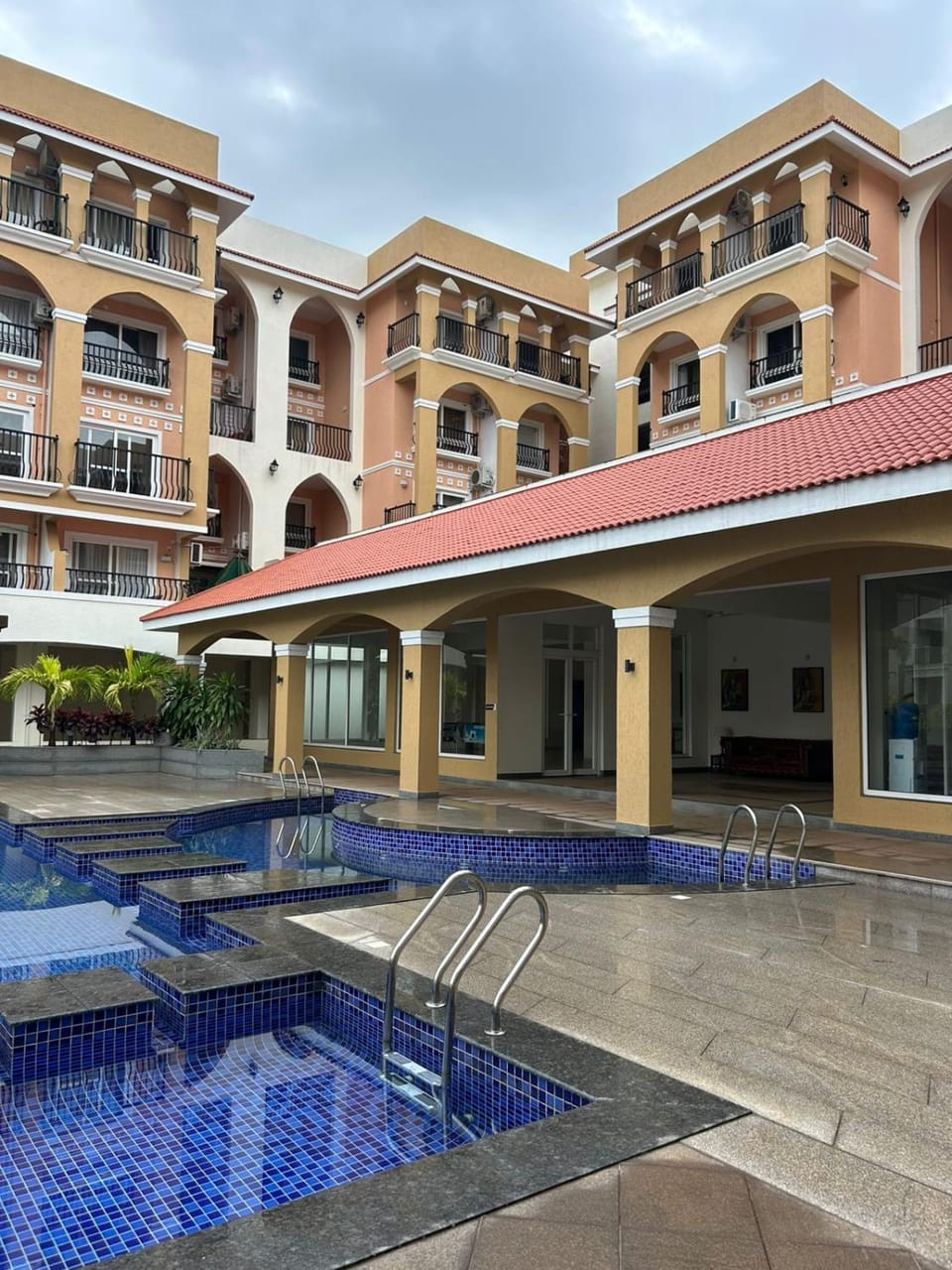 Swimming pool