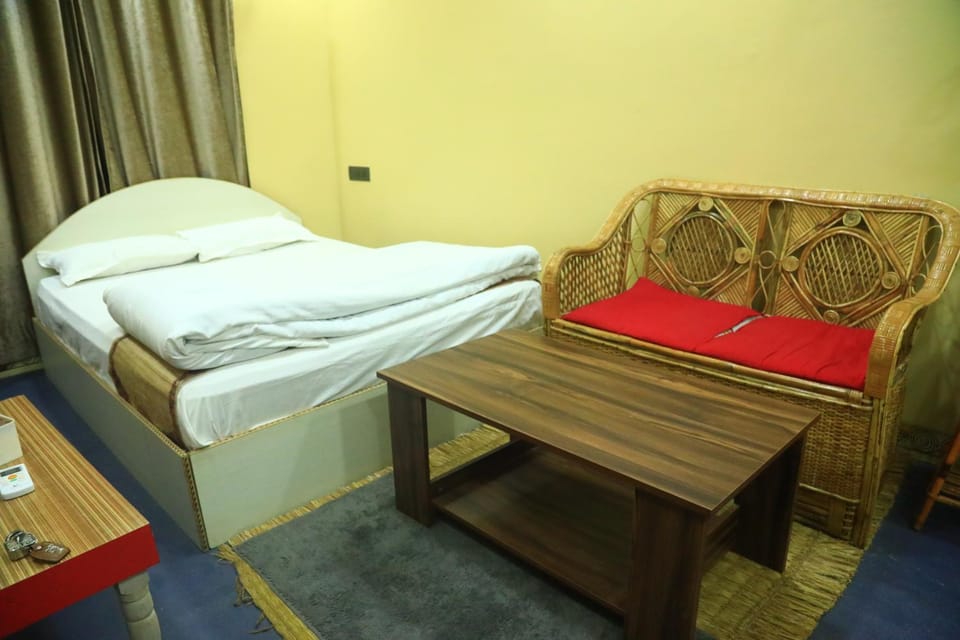 Mithila Thali by chefsantoshshah Hotel in West Bengal