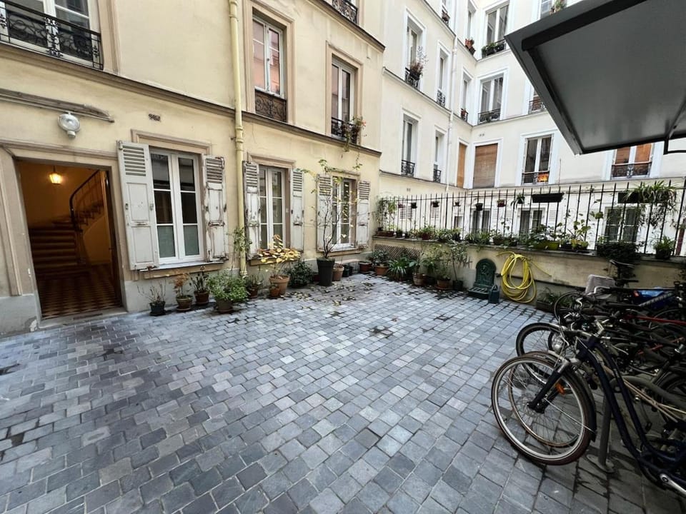 Appartement proche Sacré Coeur Paris 18 Apartment in Paris