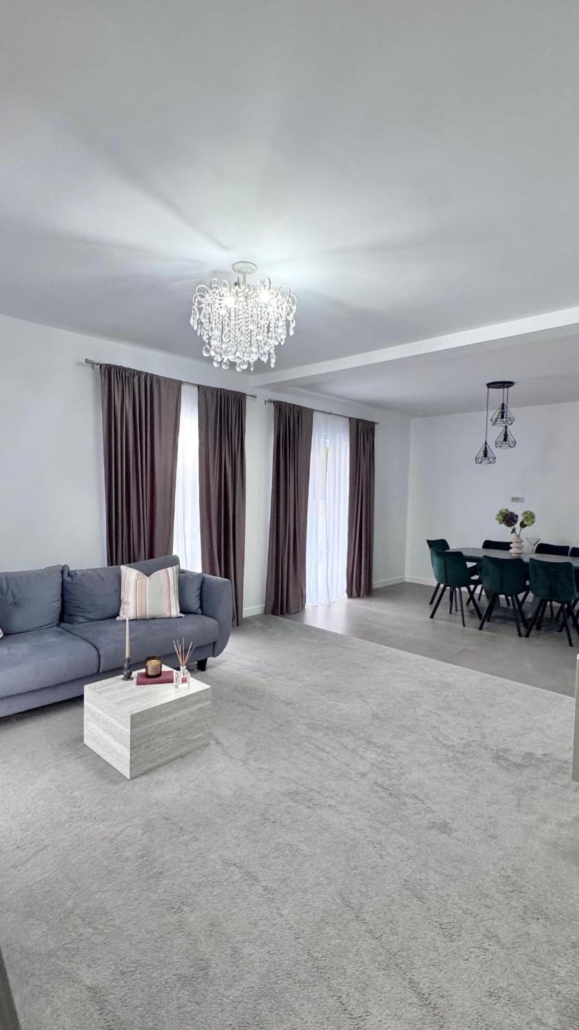 Cozy House Villa in Romania