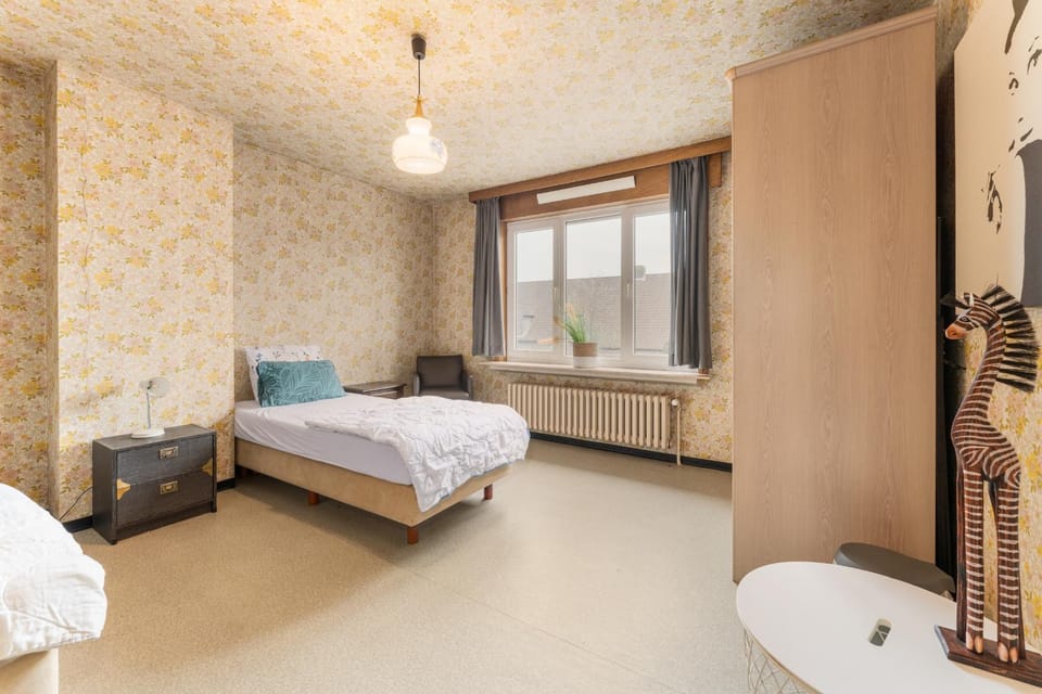 Bed, Bedroom, wardrobe