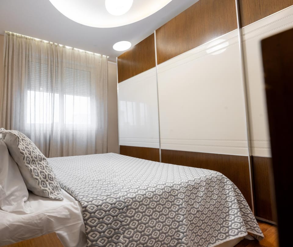 Bed, Bedroom, wardrobe