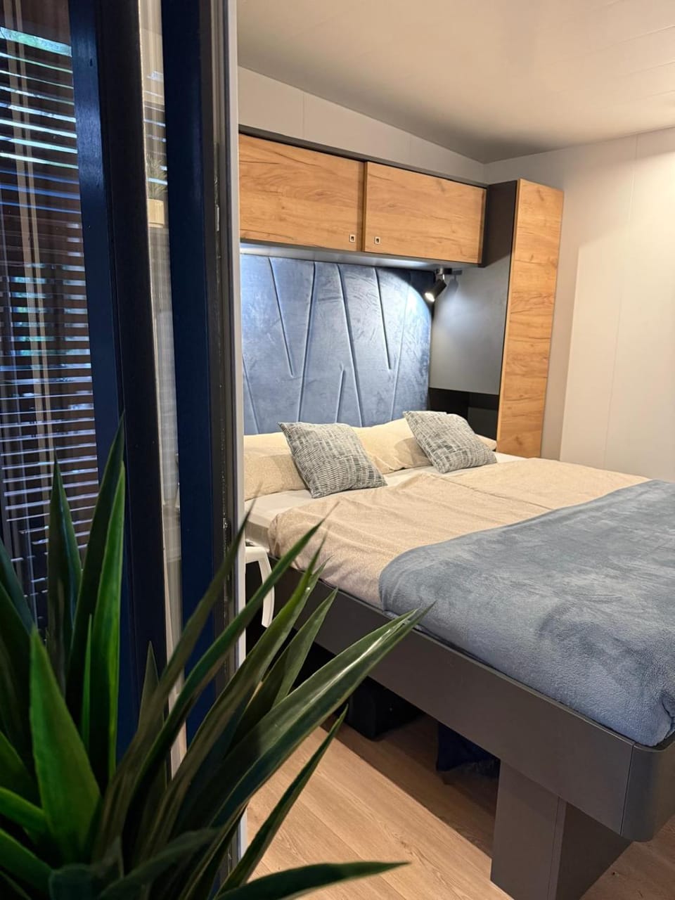 Mobile Home LOREN Campground/ 
RV Resort in Biograd na Moru