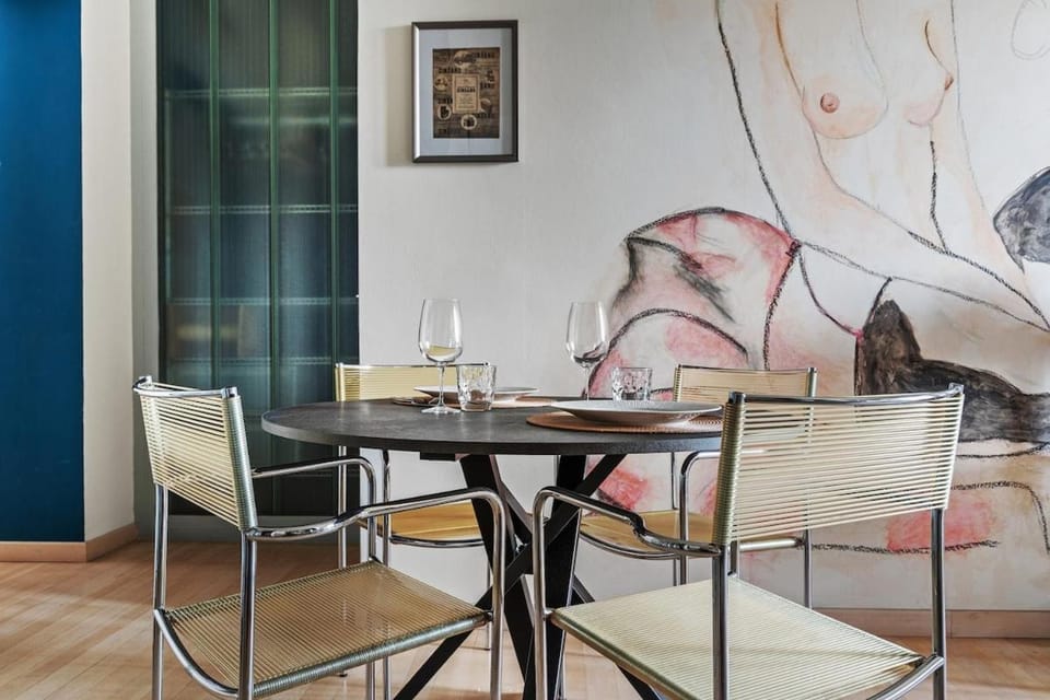 Living room, Dining area