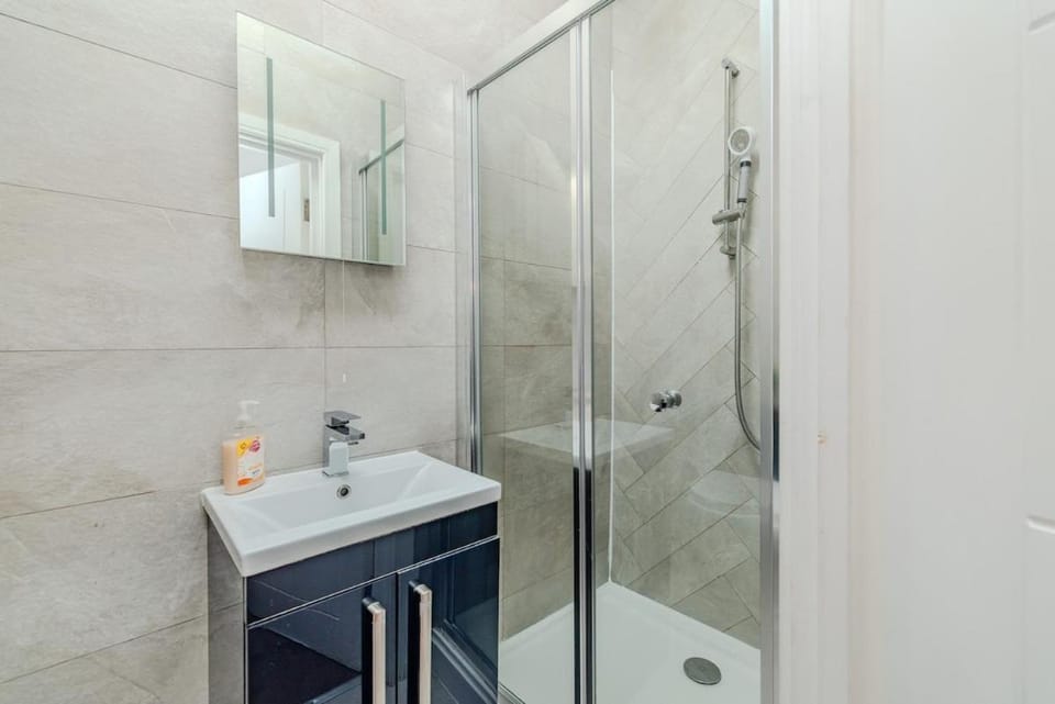 Super central 2 Bedrooms Flat Sleep 6 Apartment in Brighton