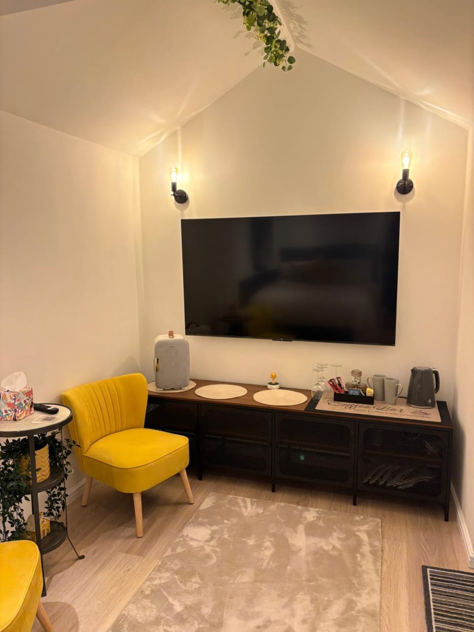 The Cozy Forge Vacation rental in Horley
