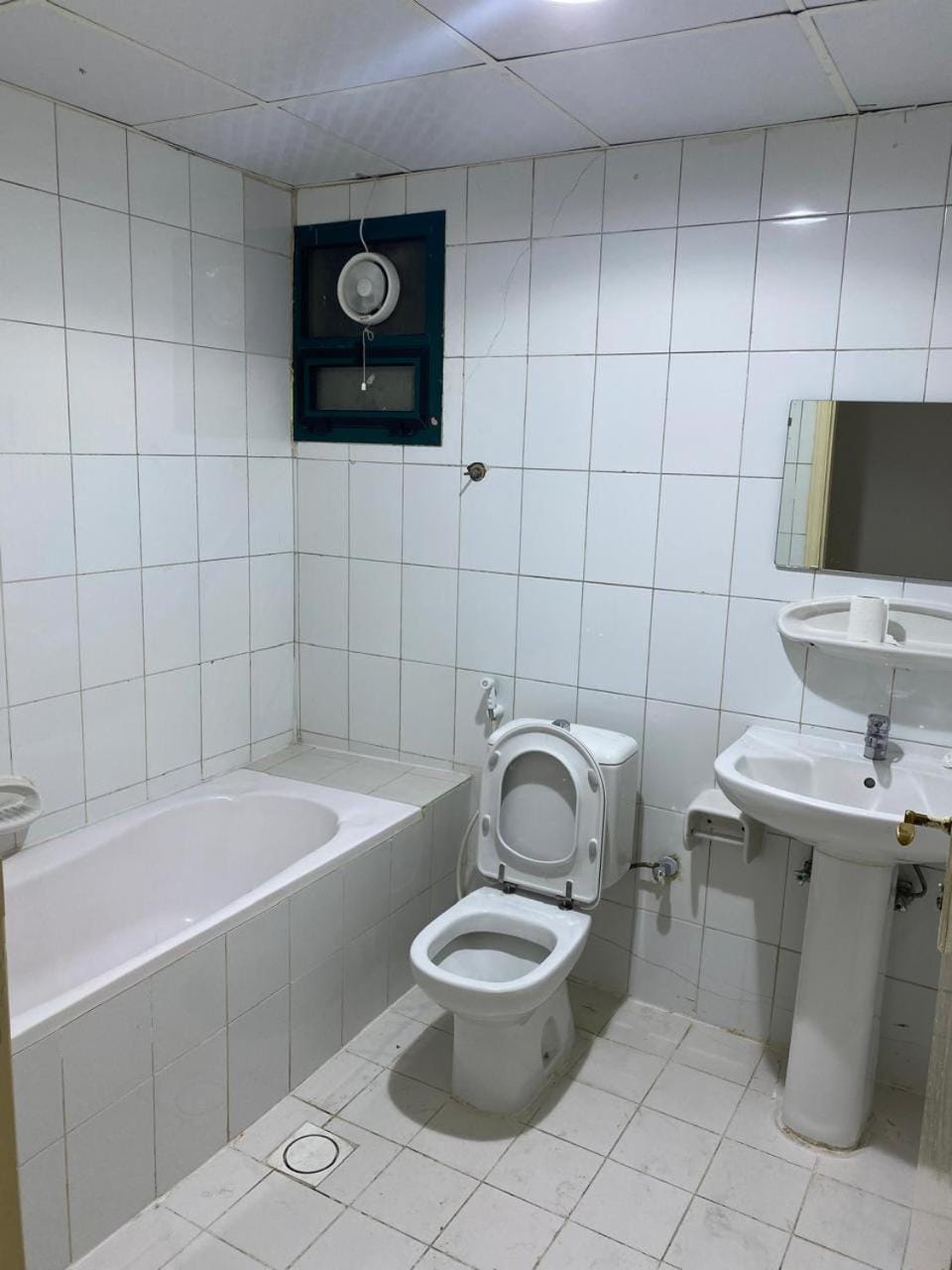 room for couple and family Vacation rental in Al Sharjah