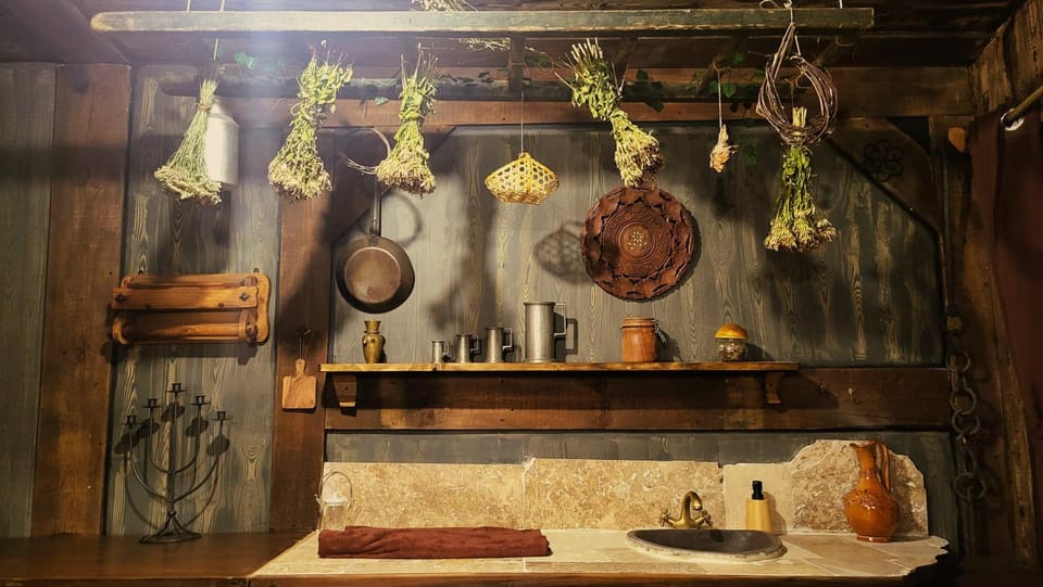 Kitchen or kitchenette