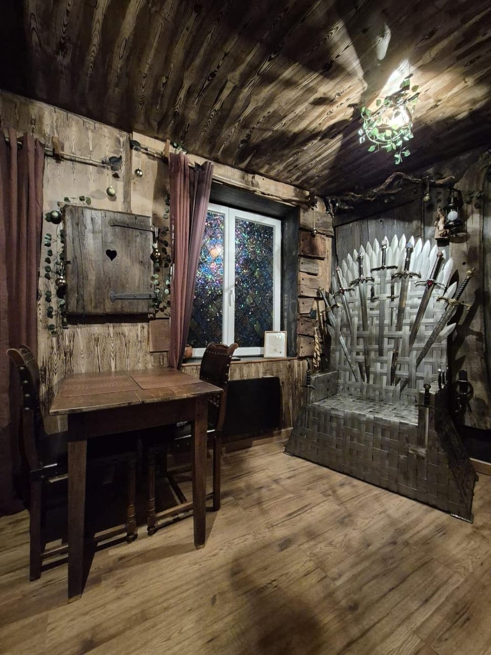 Living room, Dining area