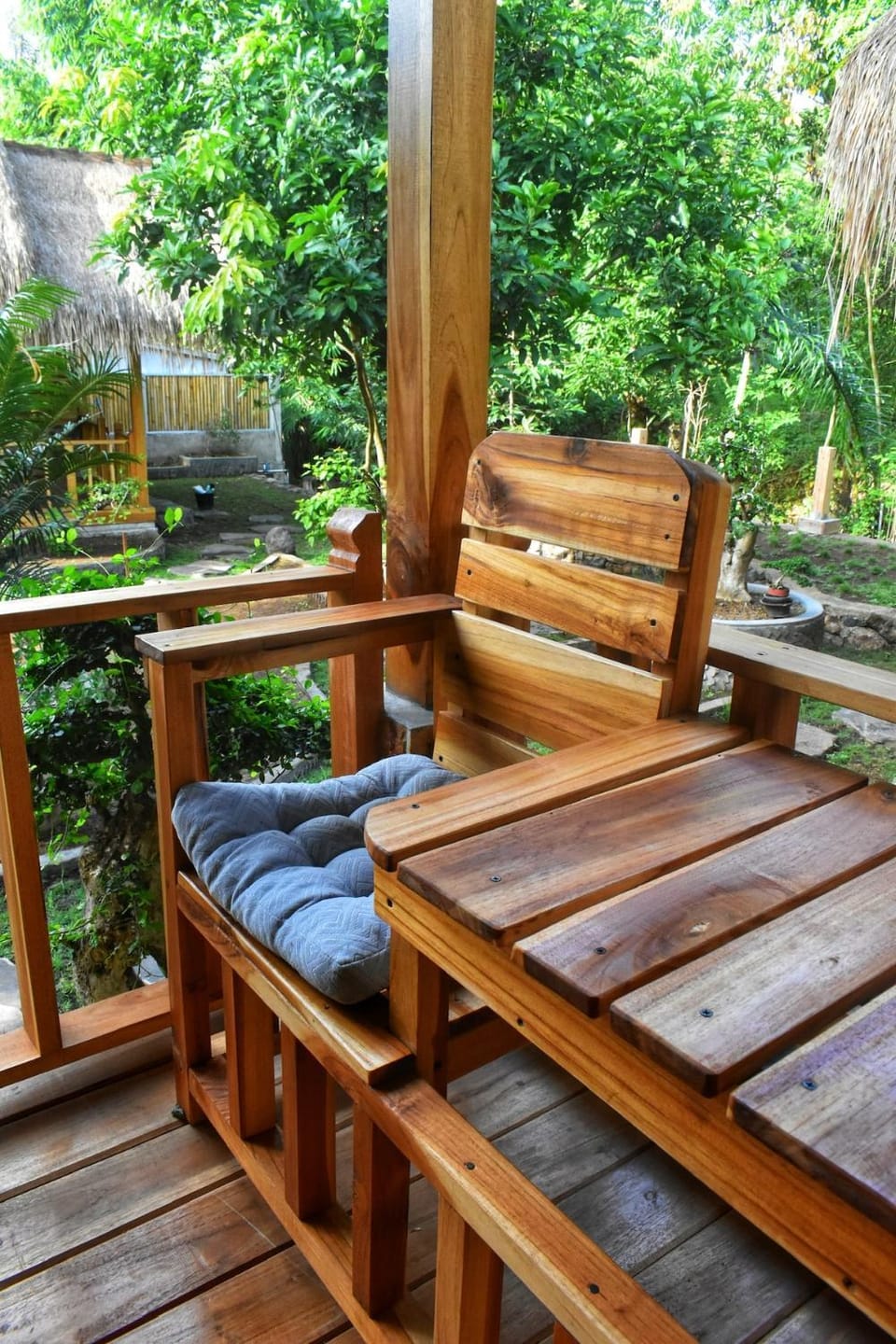 View (from property/room), Balcony/Terrace, Garden view