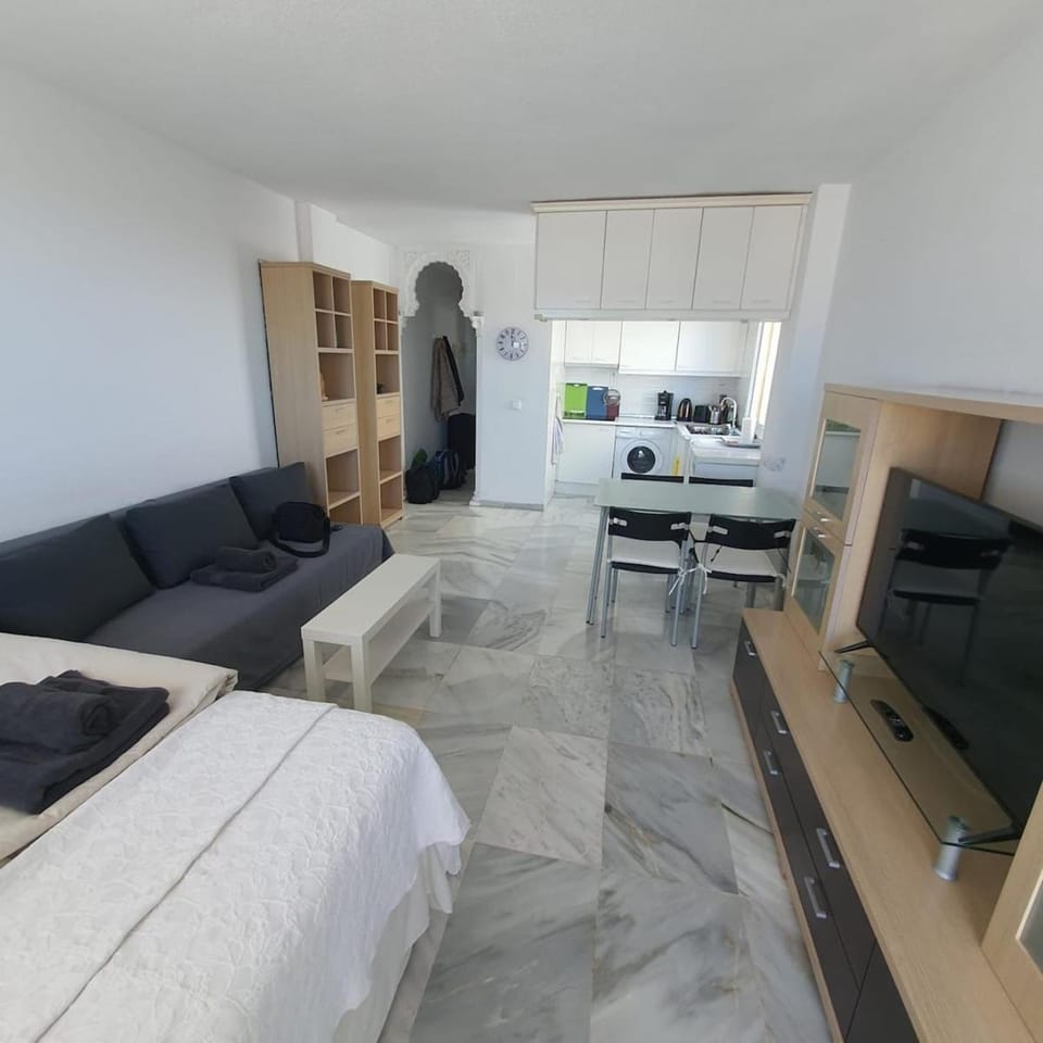 Living room, Dining area, Bedroom