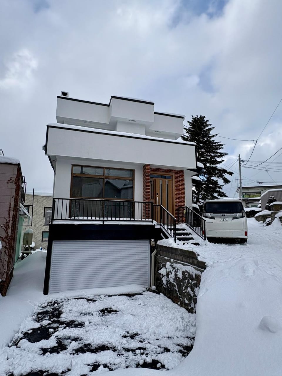 Property building, Day, Winter