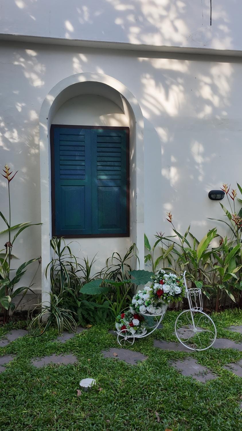 Garden, Garden view
