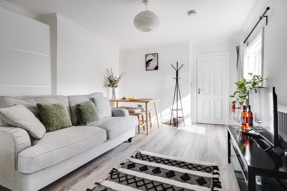 TV and multimedia, Living room, Seating area