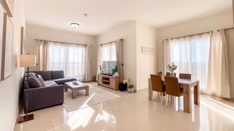 Sea La Vie 1BHK Direct Sea-View Apartment Apartment in Ras al Khaimah