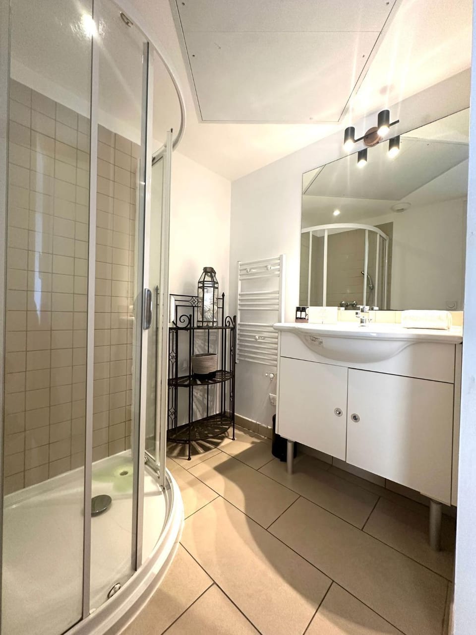 Appartement pieds dans l'eau sur Port de Plaisance Apartment in Sari-Solenzara
