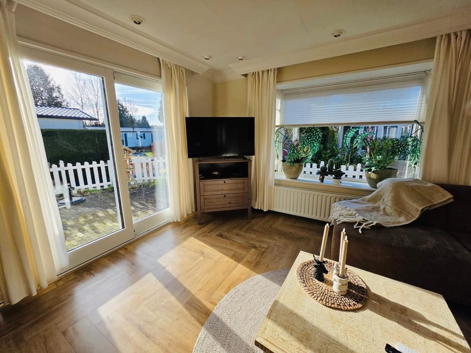 Chalet Inn de Veluwe, een Verborgen Oase van Rust en Natuur! Chalet in Putten