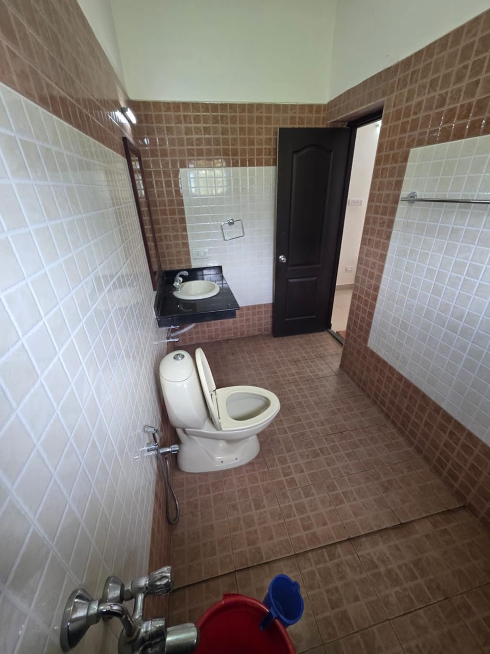 Budget friendly hills view villas Villa in Kodaikanal