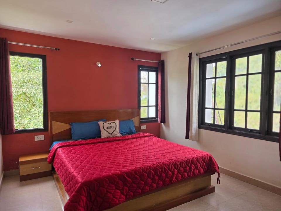 Budget friendly hills view villas Villa in Kodaikanal