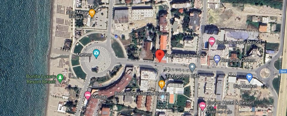 Neighbourhood, Natural landscape, City view, Sea view, Street view, Location