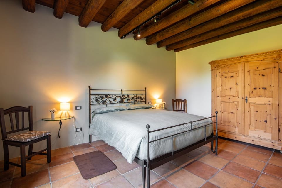 Bed, Bedroom, wardrobe