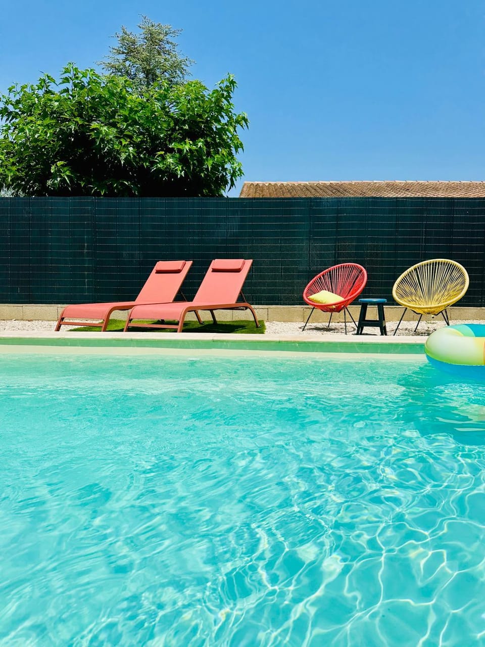 Swimming pool, Swimming pool