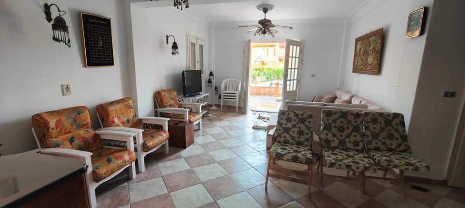 Spacious Villa with Pool and Sea View Villa in Alexandria Governorate