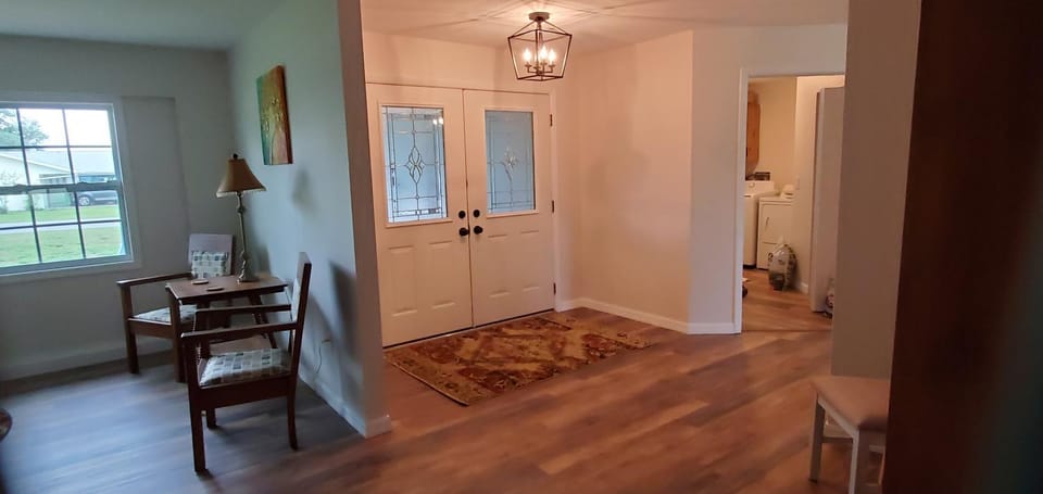 Blue Haven House in Hernando