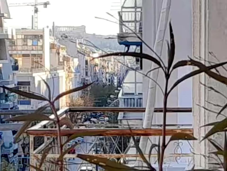 Balcony/Terrace, City view