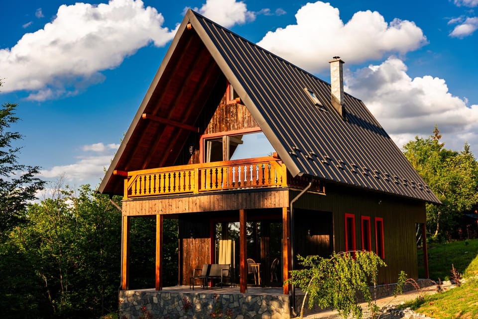 Sunset Mountains Village Resort in Cluj County
