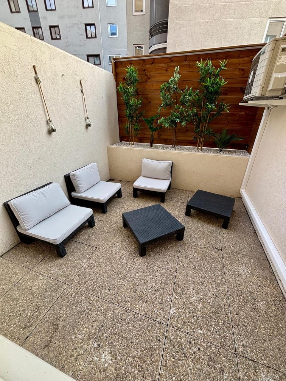 Studio Cosy et élégant avec Terrasse Apartment in Caluire-et-Cuire