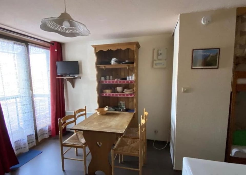 Charmant Studio Apartment in Jura