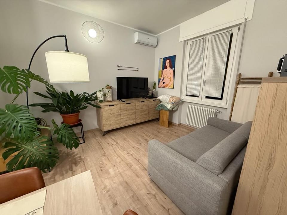 TV and multimedia, Living room, heating, air conditioner