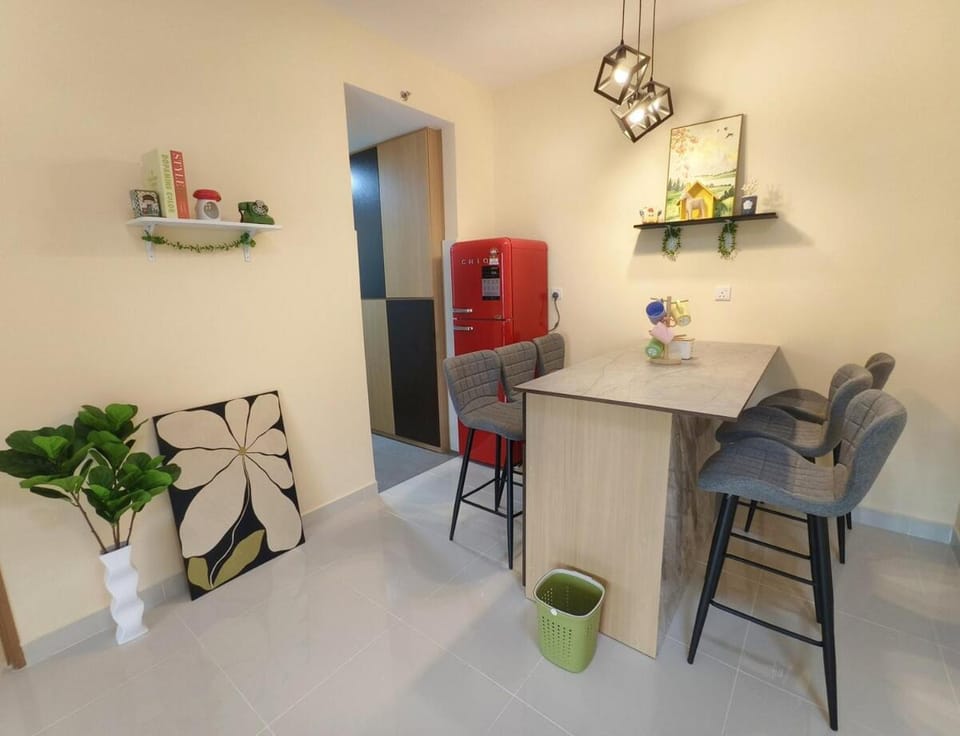 Colorful Your Day 8pax, 2 day stay -20 Percent Offer Apartment in Malacca