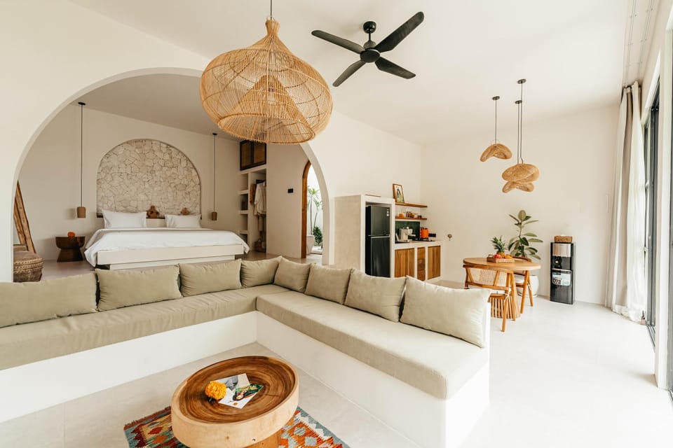Living room, Bedroom, kitchen