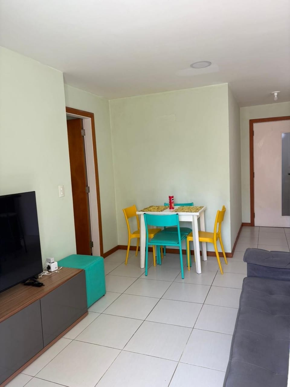 Apartamento em Niterói - Praia de Piratininga Apartment in Niterói