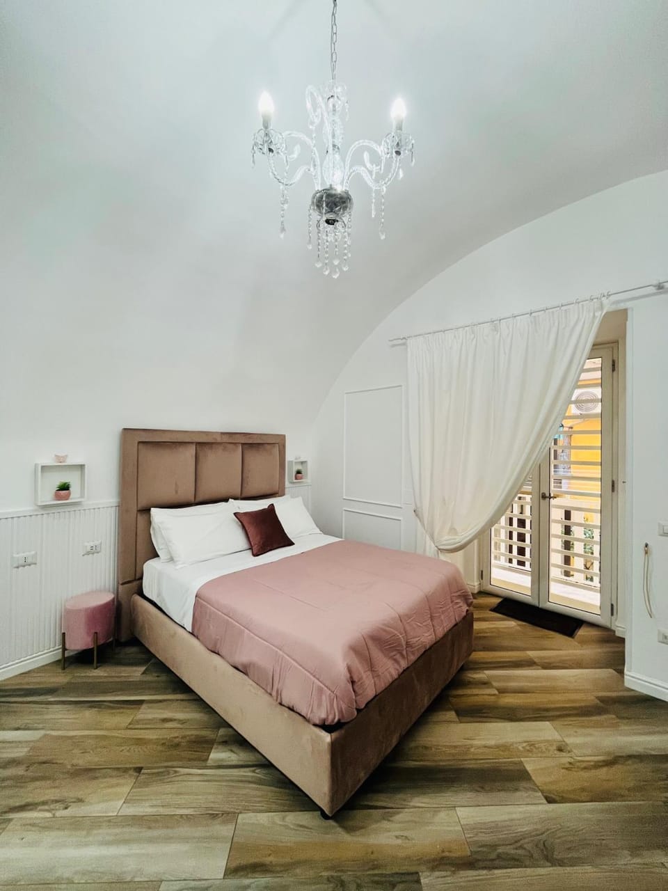 Bed, Photo of the whole room, Bedroom, furniture