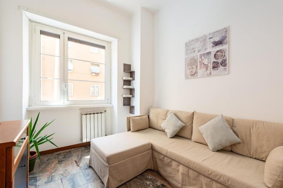 Torlonia Apartment Metro B Apartment in Rome